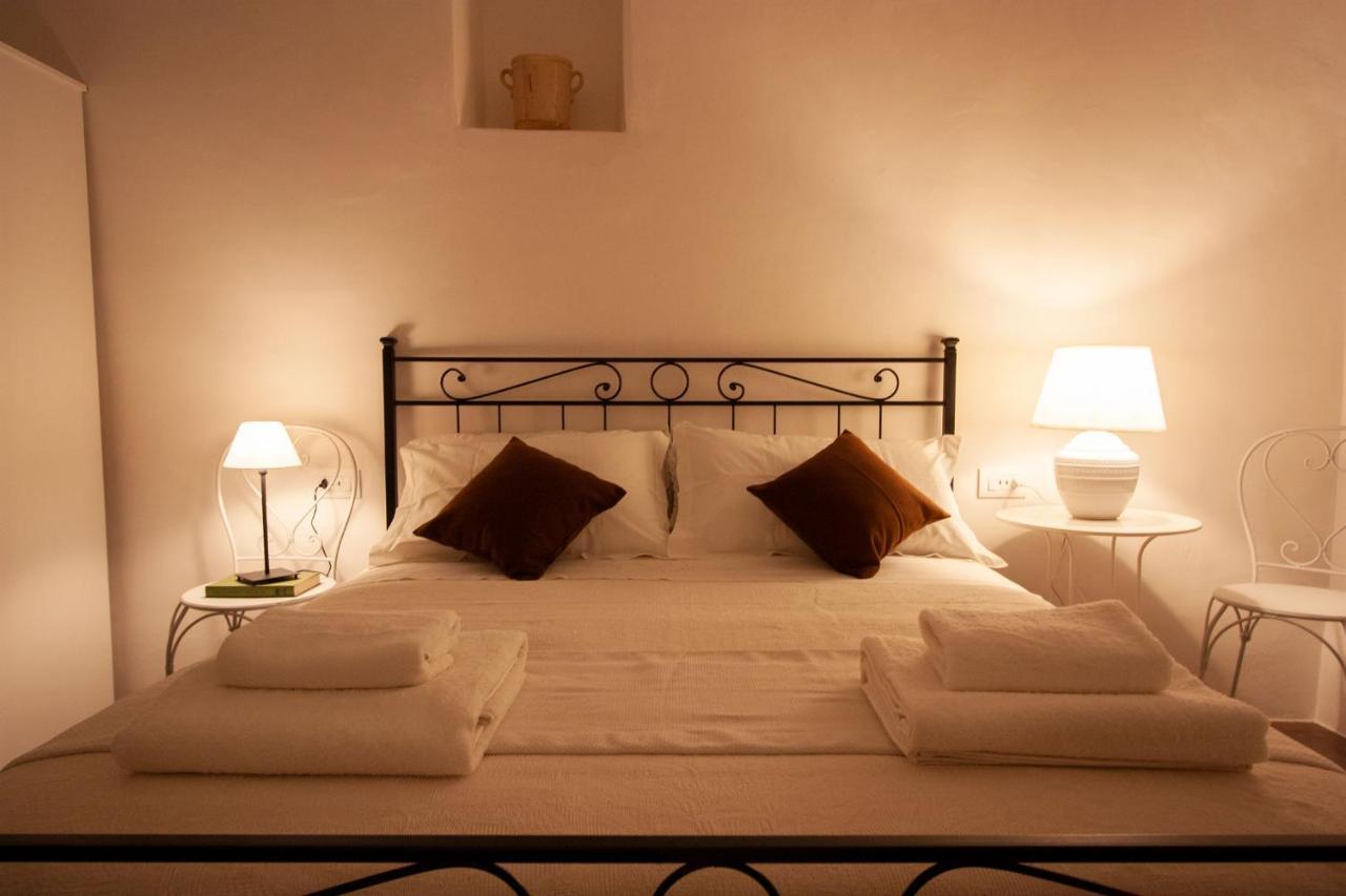 Trullo Aprico Villa Alberobello Bagian luar foto