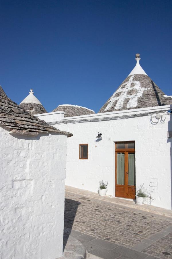 Trullo Aprico Villa Alberobello Bagian luar foto