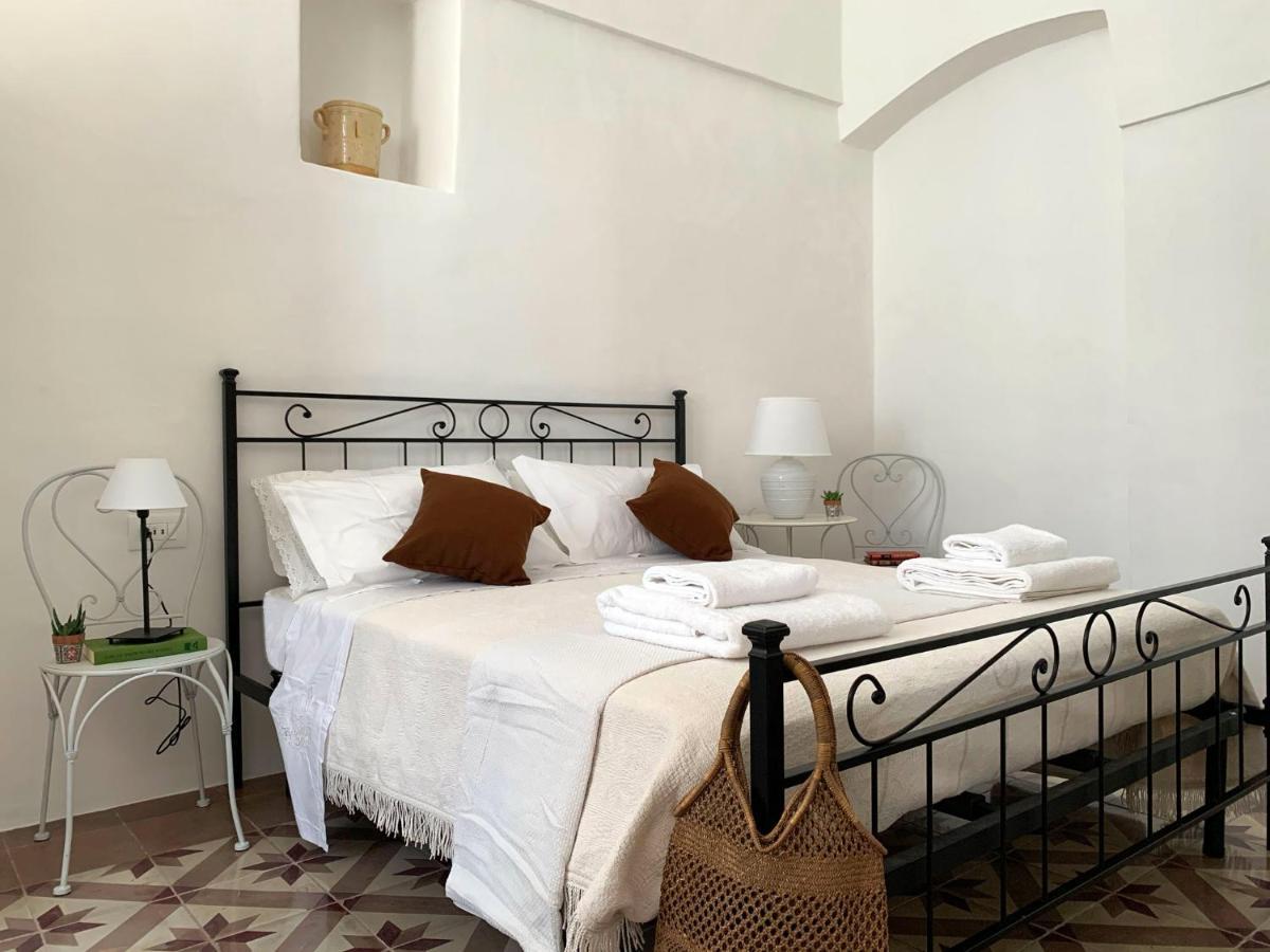Trullo Aprico Villa Alberobello Bagian luar foto